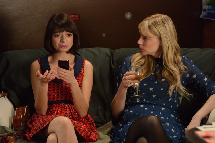 Comedy-folk duo Riki Lindhome and Kate Micucci in IFC's "Garfunkel and Oates."